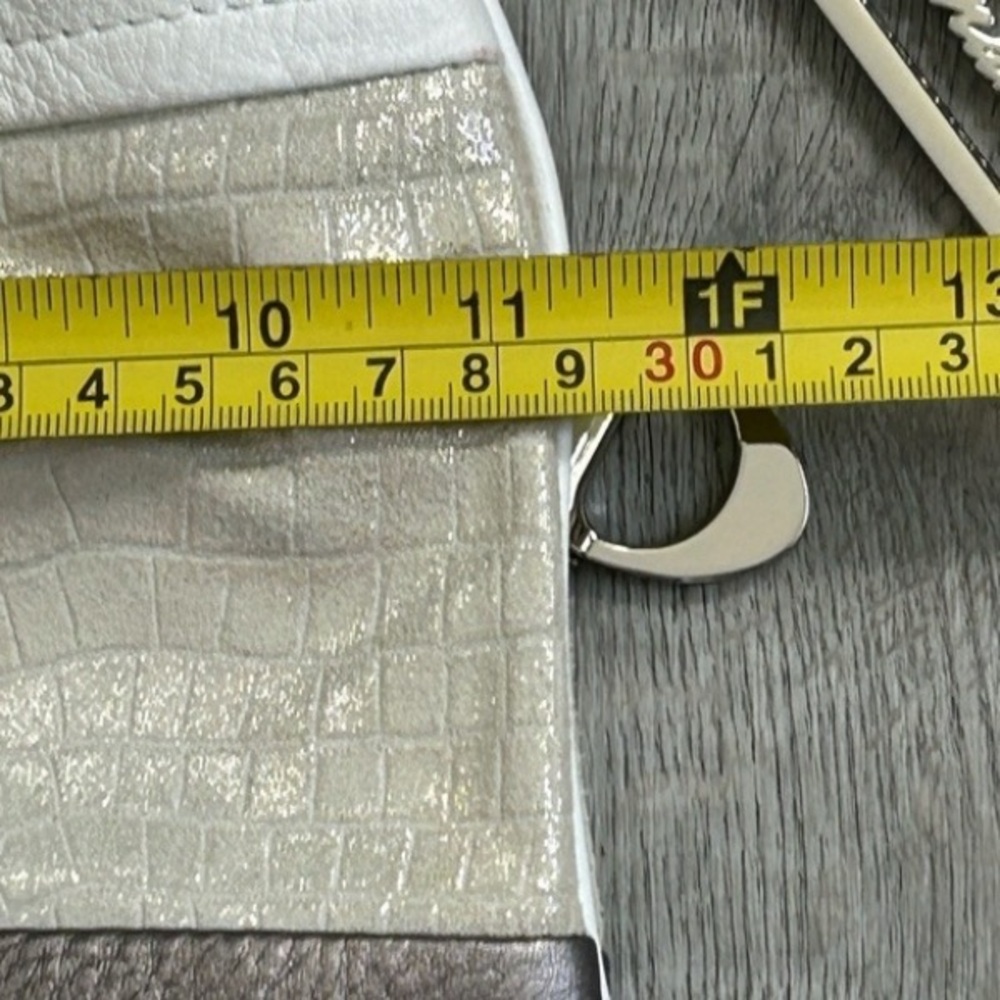 Stylish Women's Leather Crossbody Bag - Gray and Cream - Picture 6 of 6
